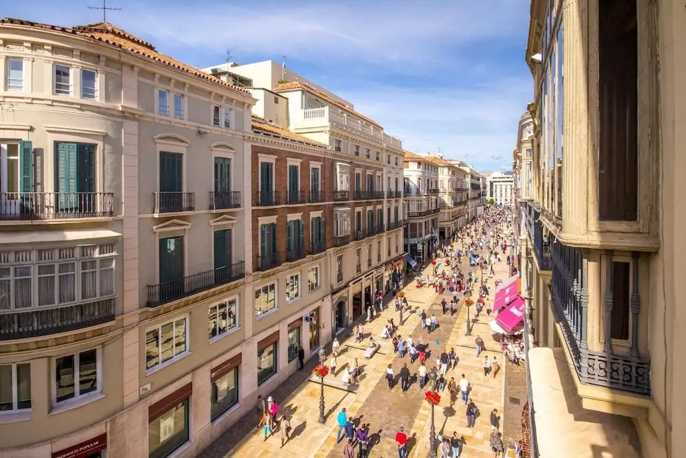 Calle Mezquitilla - Spacious Apartment by La Recepción