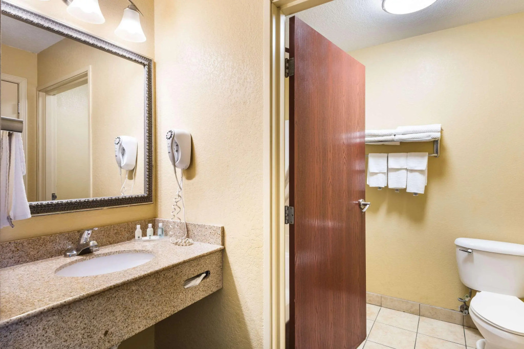 Quality Inn Des Moines North