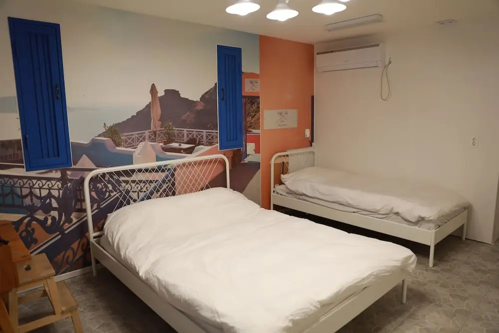 Love Jeju Sanbangsan Guesthouse - Hostel