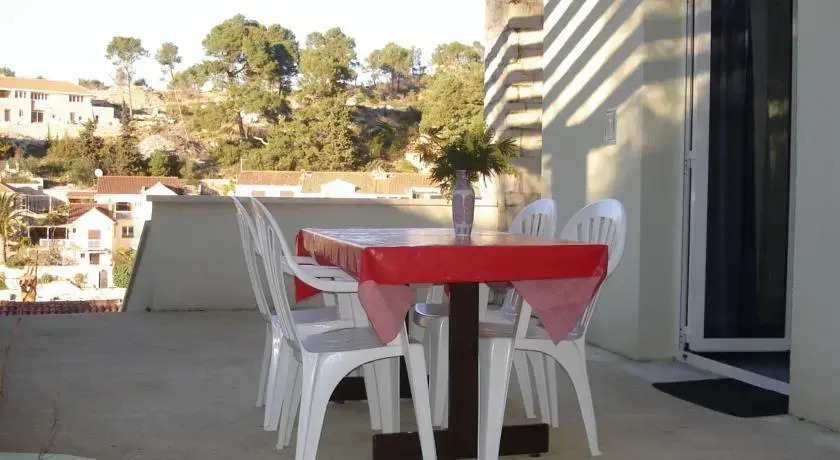Apartments Dakrijus