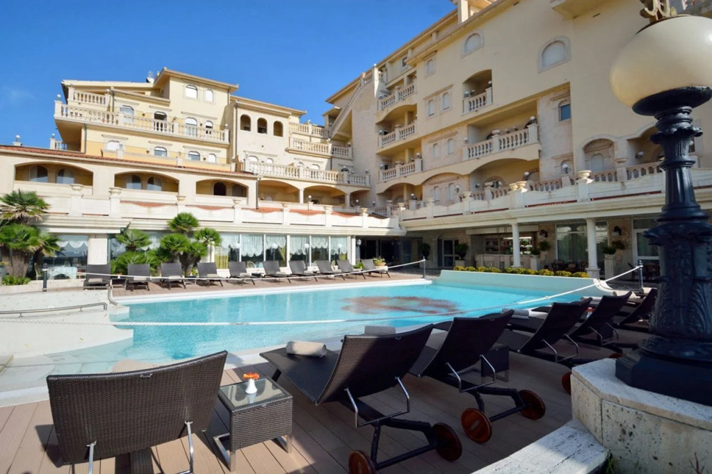 Hellenia Yachting Hotel & SPA