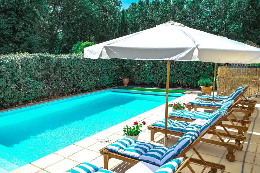 Logis hôtel et restaurant La Bastide Cabezac