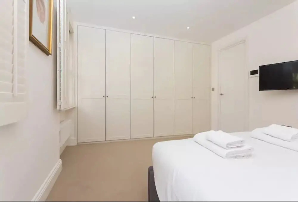 Luxury 3 Bed Town House in Angel