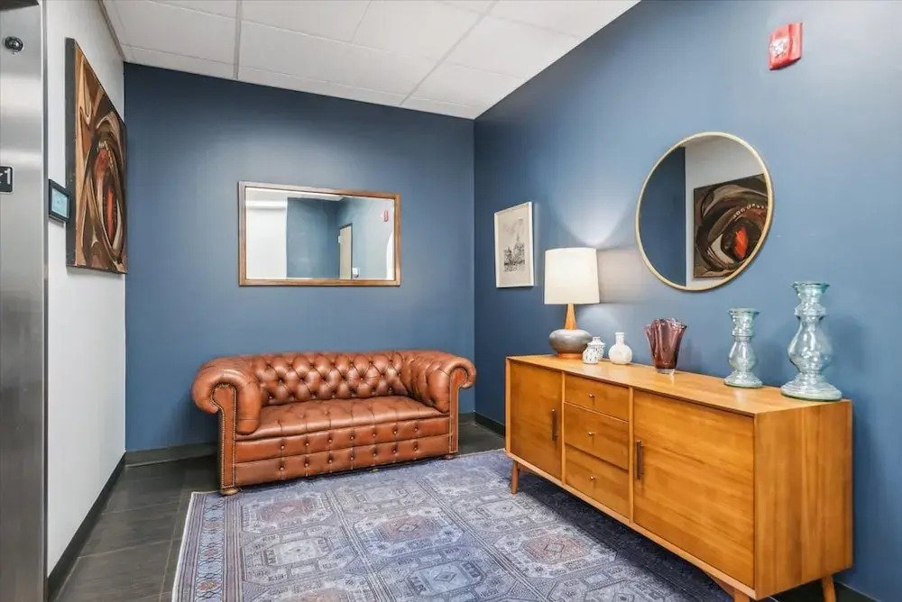 Meadowlark Suite - 201 2b1b