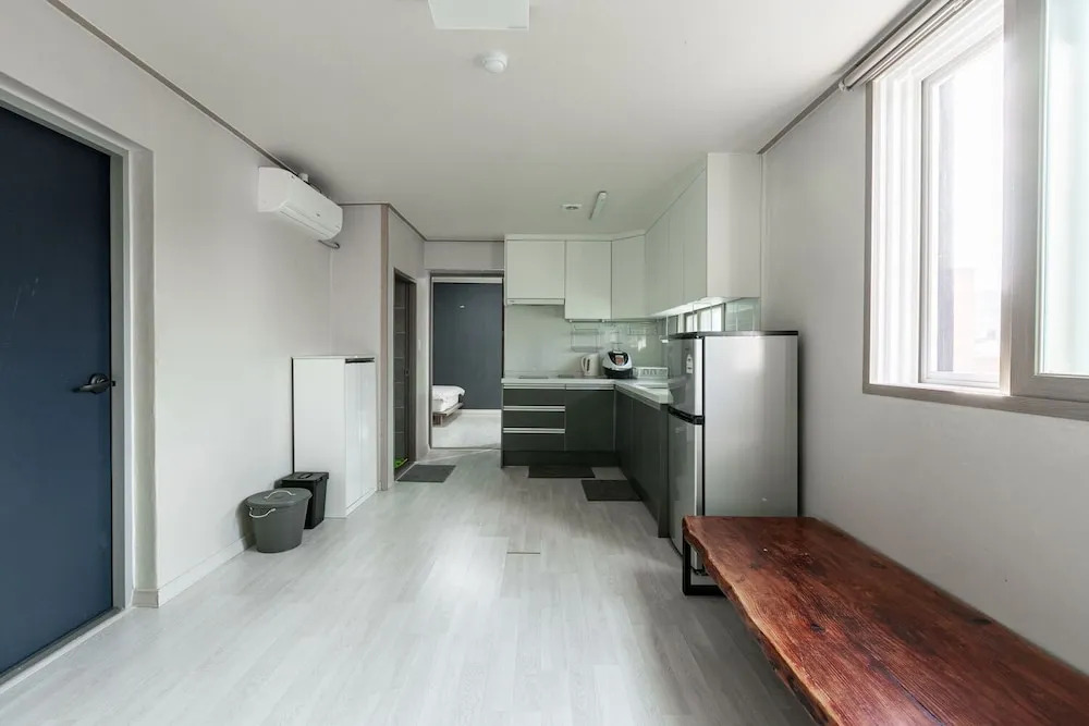 Gongju Ein Haus 2
