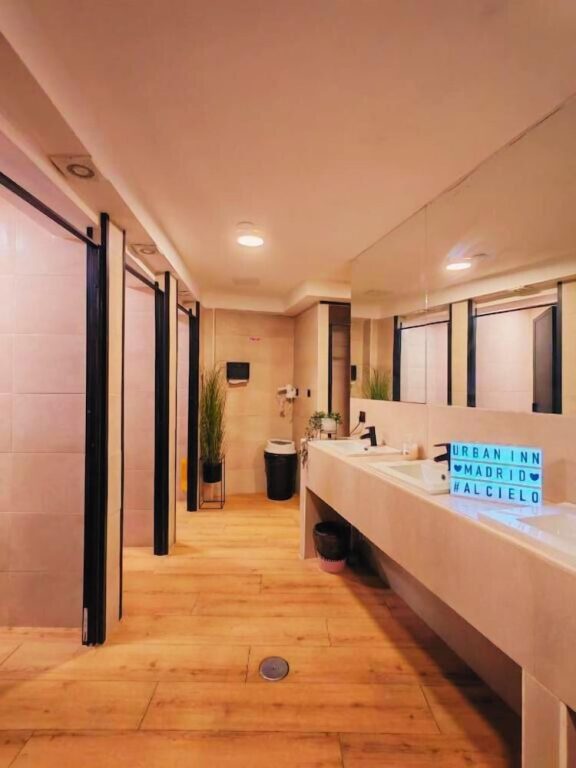 Urban Inn Capsule Madrid