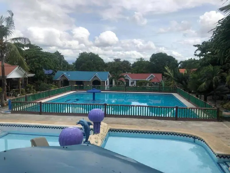 RedDoorz at Villa Asela A Garden Resort Cordova FORMER RedDoorz Near Gaisano Grand Cordova