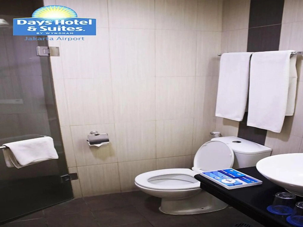 Days Hotel & Suites by Wyndham Jakarta Airport