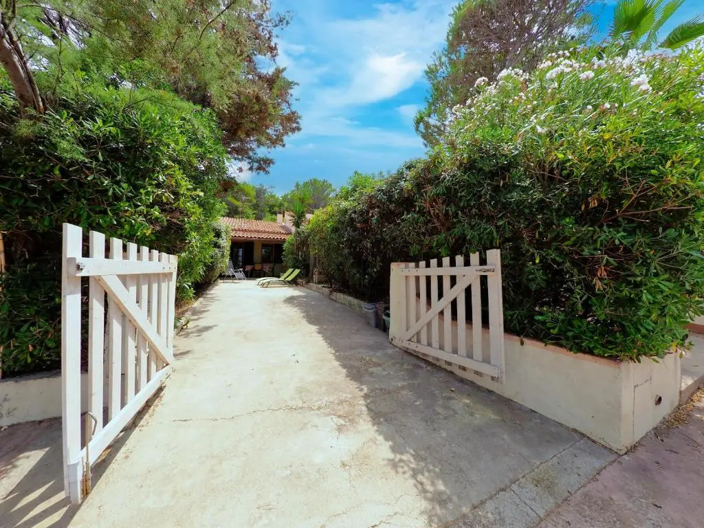 House With 2 Bedrooms in Punta Tramontana, With Wonderful sea View and