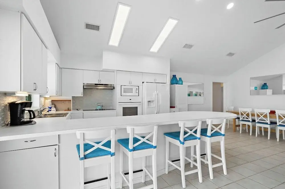 The Beach House by Ryson Vacation Rentals