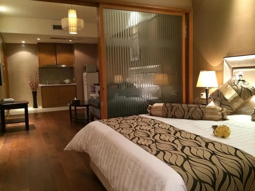 Chongqing Youmi Serviced Hotel