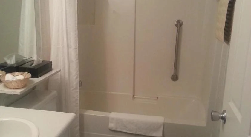 Heritage Inn