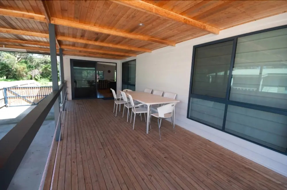 Cambroe - Spacious Family Retreat