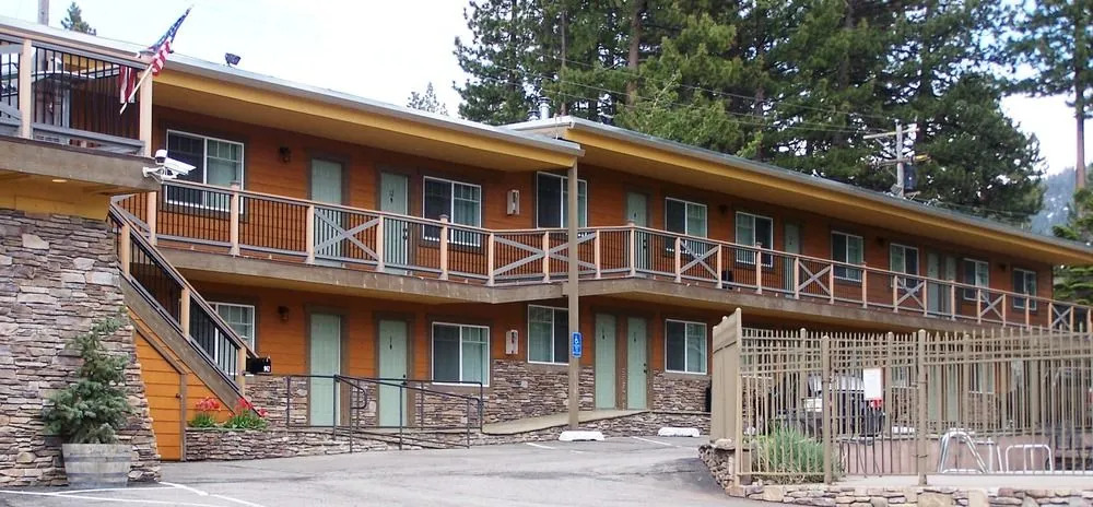 Mark Twain Lodge