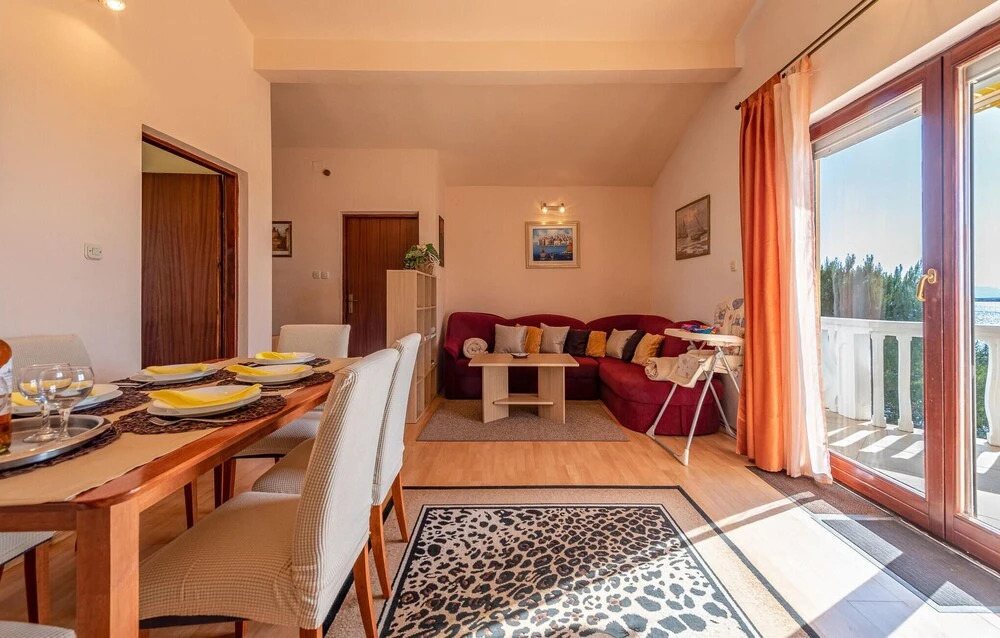 Stunning Apartment in Vir With Wifi and 2 Bedrooms