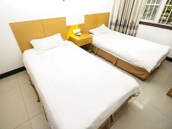 Tianyi Business Hotel