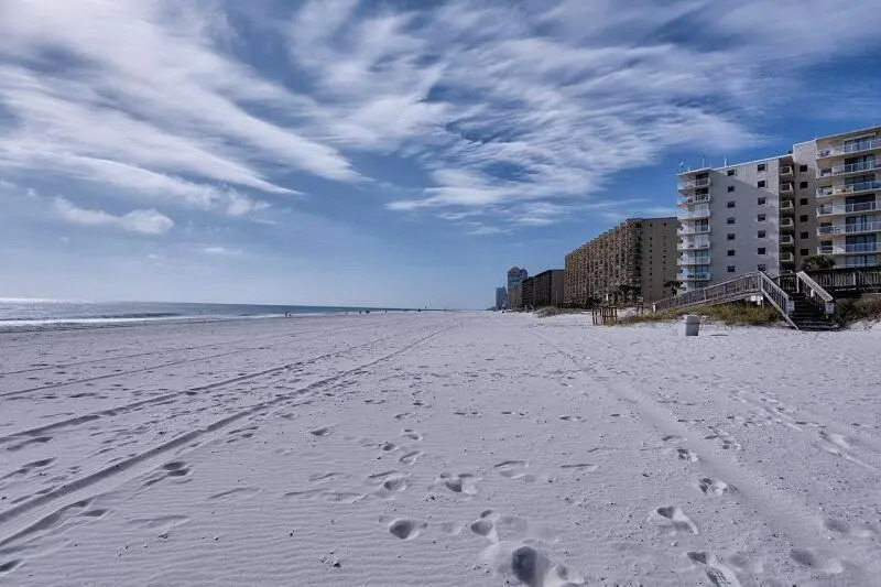 Tradewinds 708