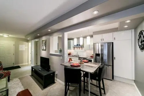 McKinnon Pointe #107