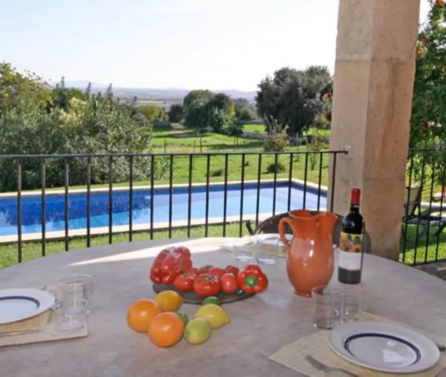 106644 - Villa in Sa Pobla