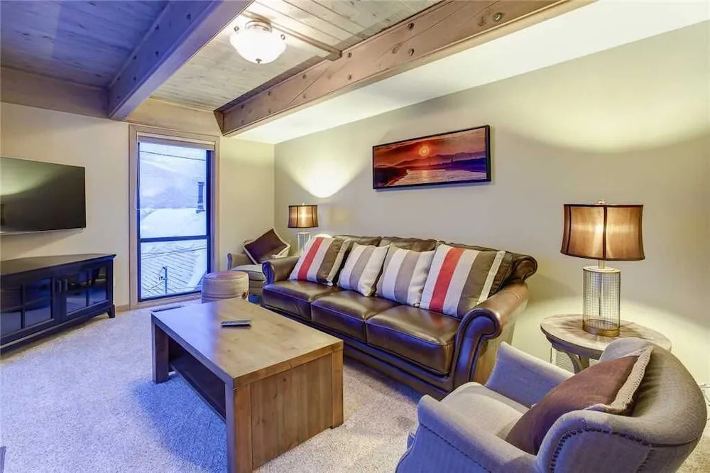 1120 Empire Avenue - Unit A 3 Bedroom Condo