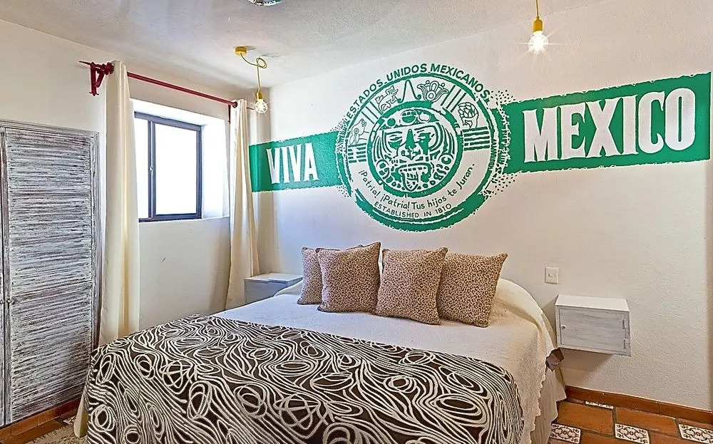 Haiku Hotel Unico