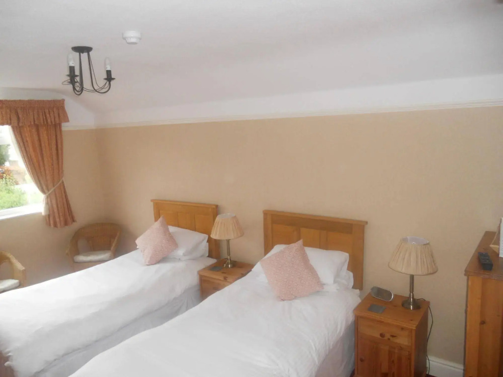 Glendale Guest House
