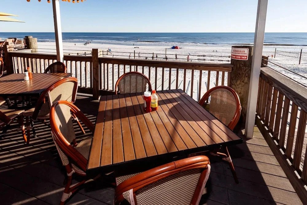 Gulfside 203 - The Sandbar Escape