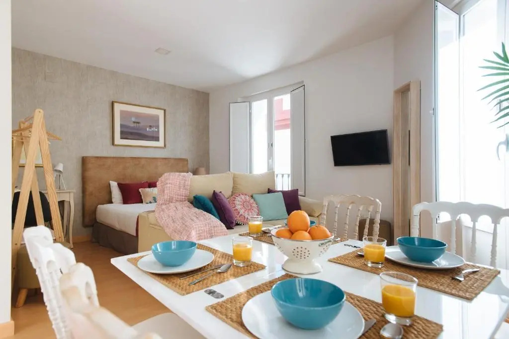 Hostly Acetres 2A-Penthouse in City Center-Fibre-Parking Opt