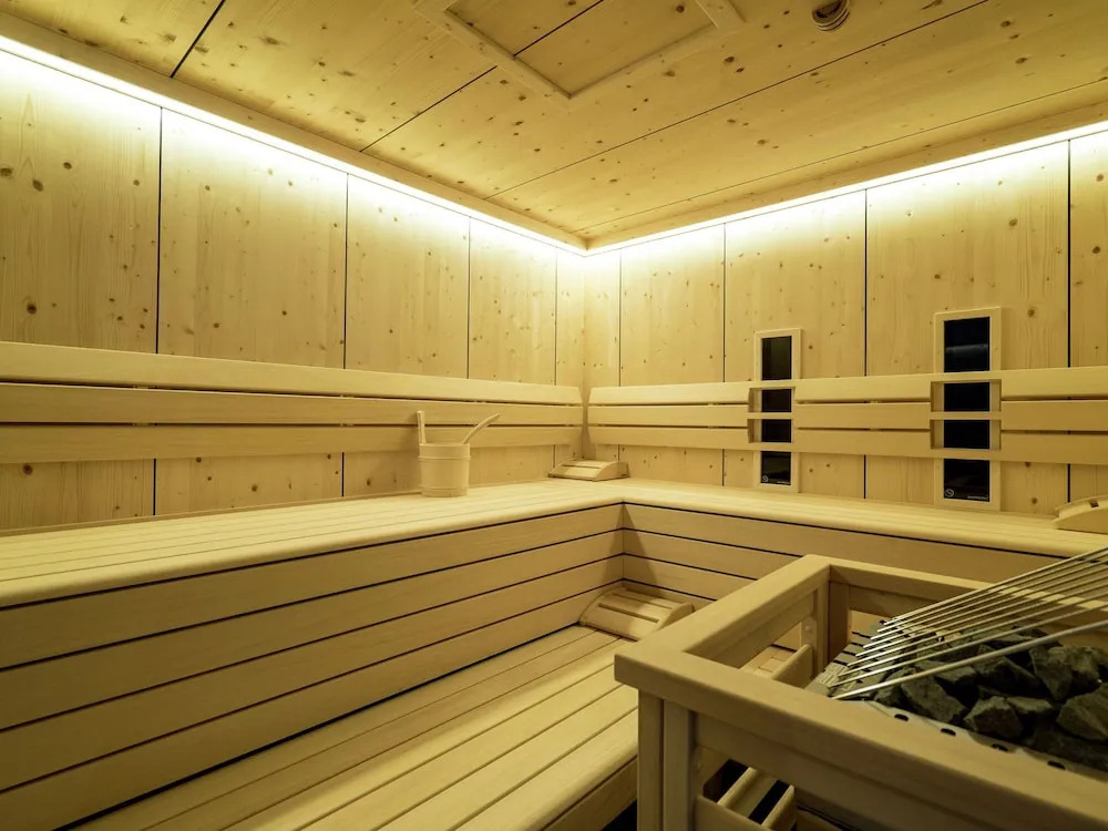 Luxurious Holiday Home in Piesendorf With Sauna