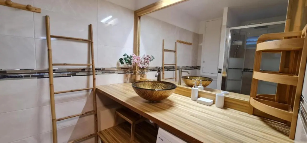Charm And Sea, Large Studio Designed by Architect