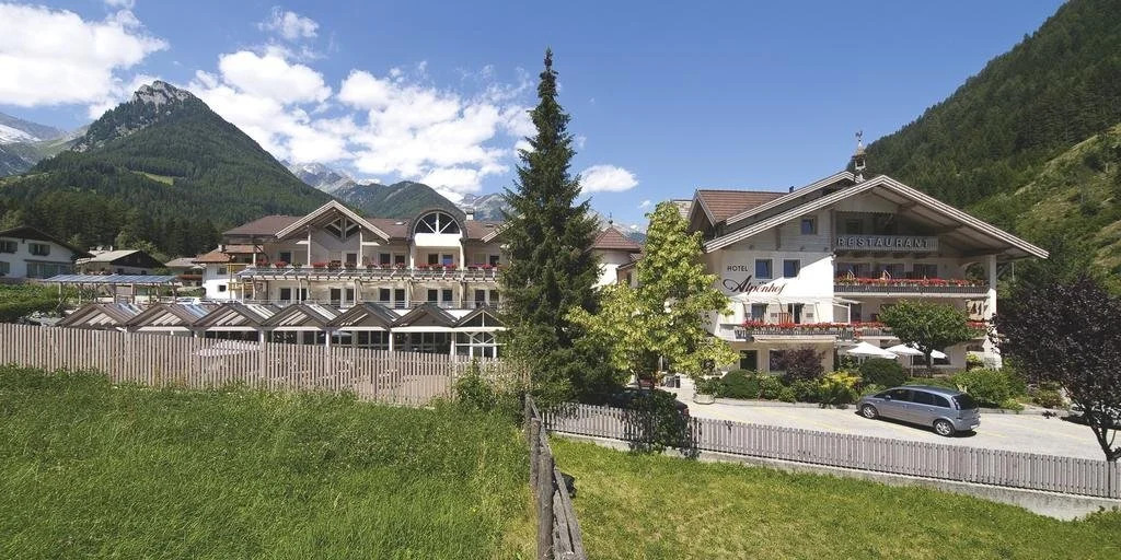 Hotel Fronza - your hike & mountain home