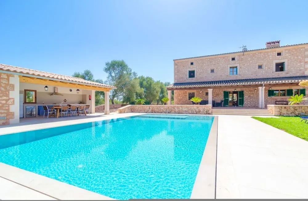 Son Fadri in Campos With 5 Bedrooms and 4 Bathrooms
