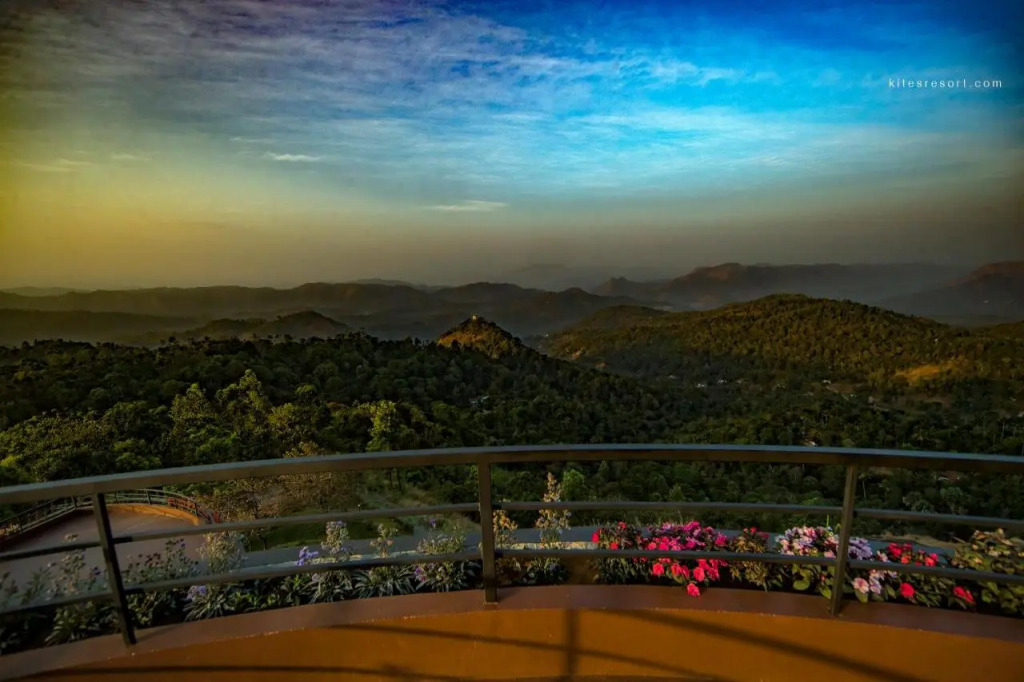 Haze and Kites Resort Munnar