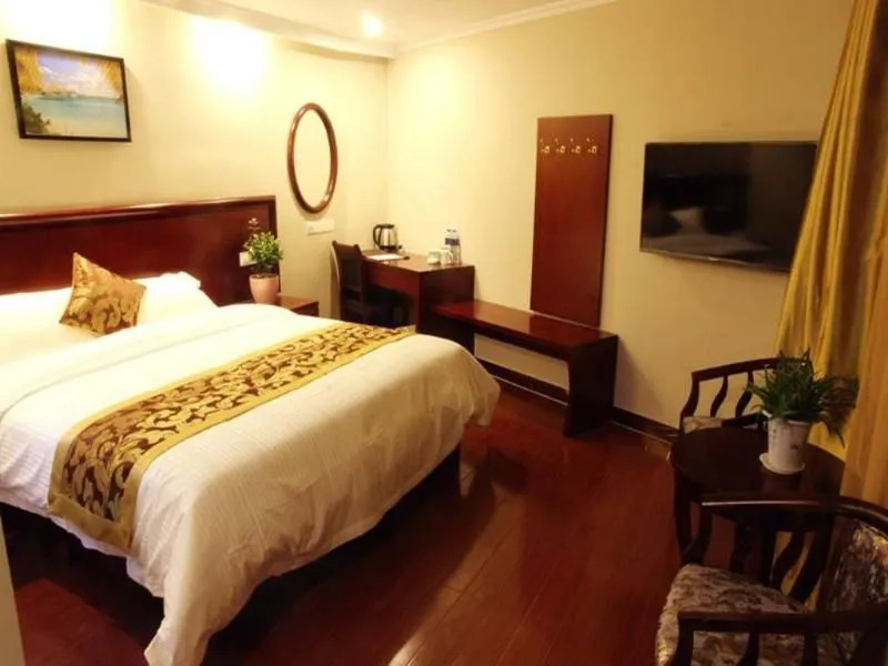 GreenTree Inn Nanjing South Railway Station North Square Hotel