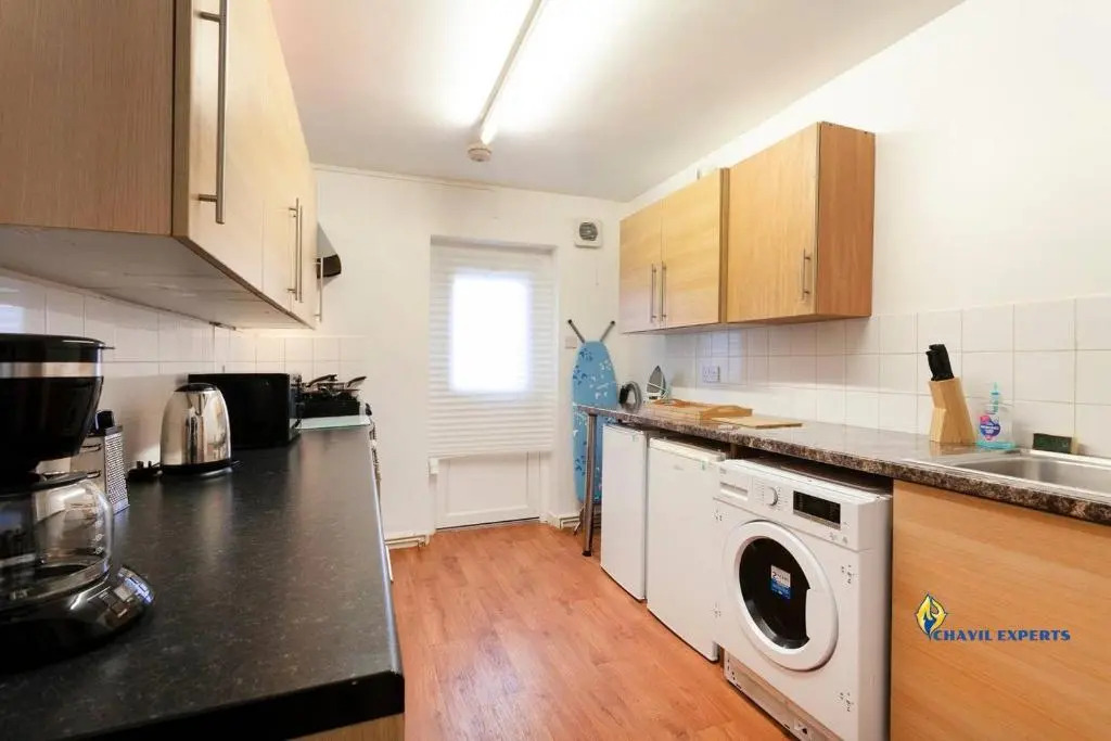 Gabriella Aprt, 3 Bedroom, Parking, City Centre
