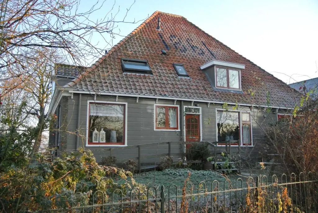 Appartement Voorhuis en chalet Klein Waterland