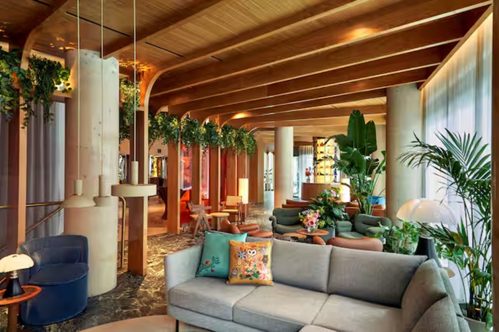 The BoTree London, Curio Collection by Hilton