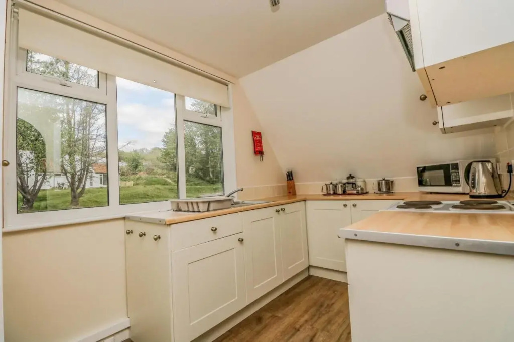 No1, Tranquil Tamar Valley home near Moors & Coasts