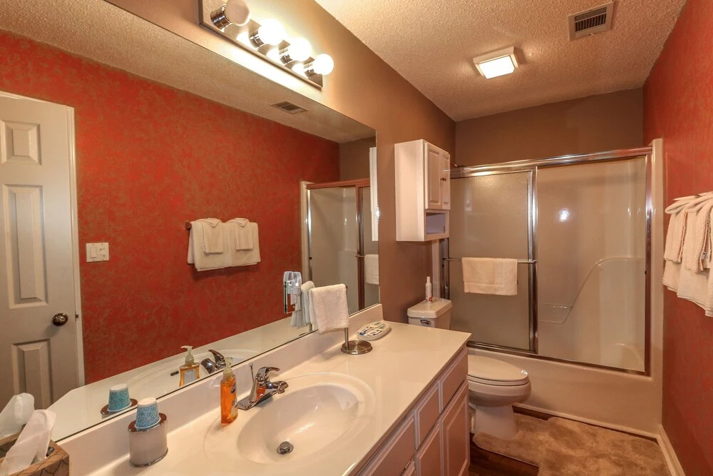 Perfect Vacation Home With Wifi, Gas Grill, and Boat Dock With Slip - Unit 0962 by Redawning