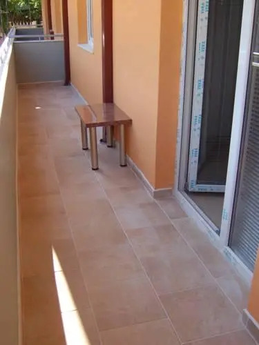 Kire Apartments