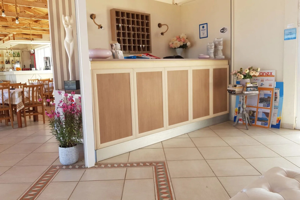 Kasapakis Hotel & Apartments