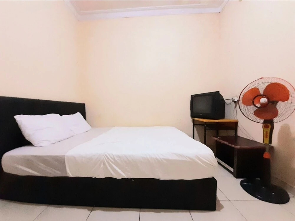 Hotel O Pondok Anie SyariahNearJembatan Siak