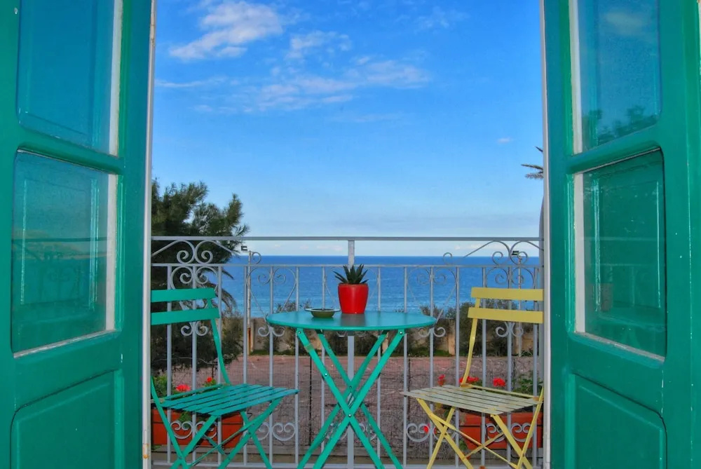 Le Luminarie - Creative Residence