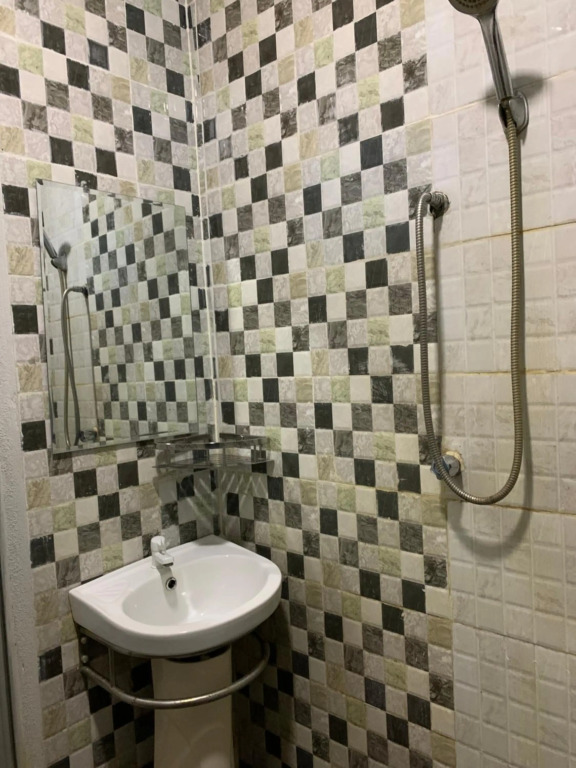 Aina Guest House