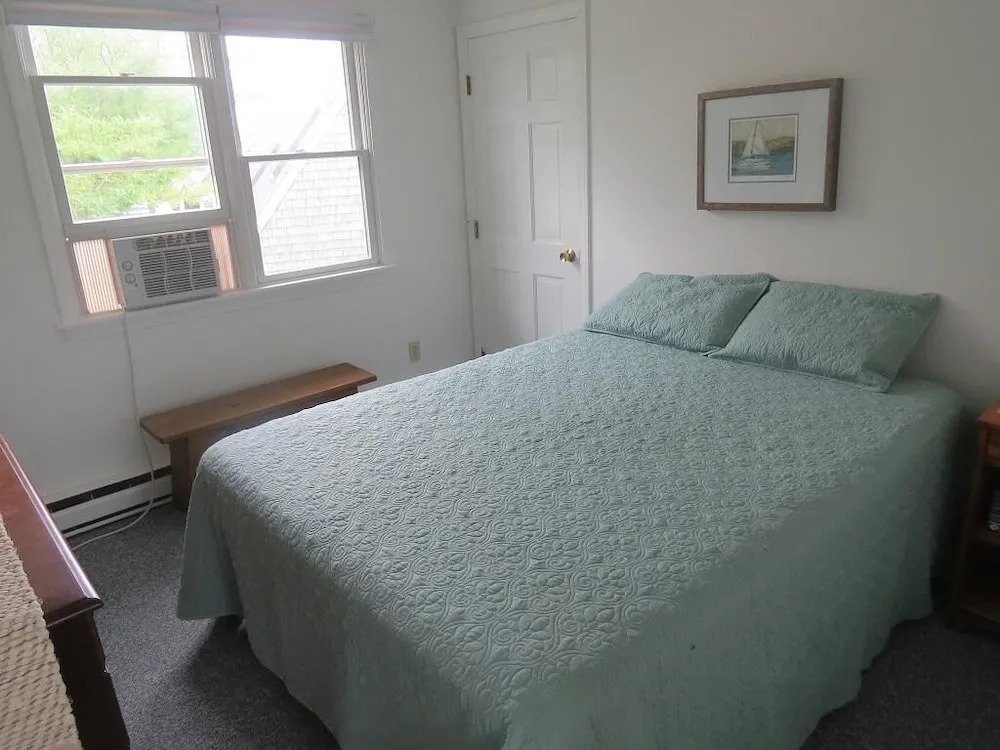 19 Lobster Lane - Four Bedroom House