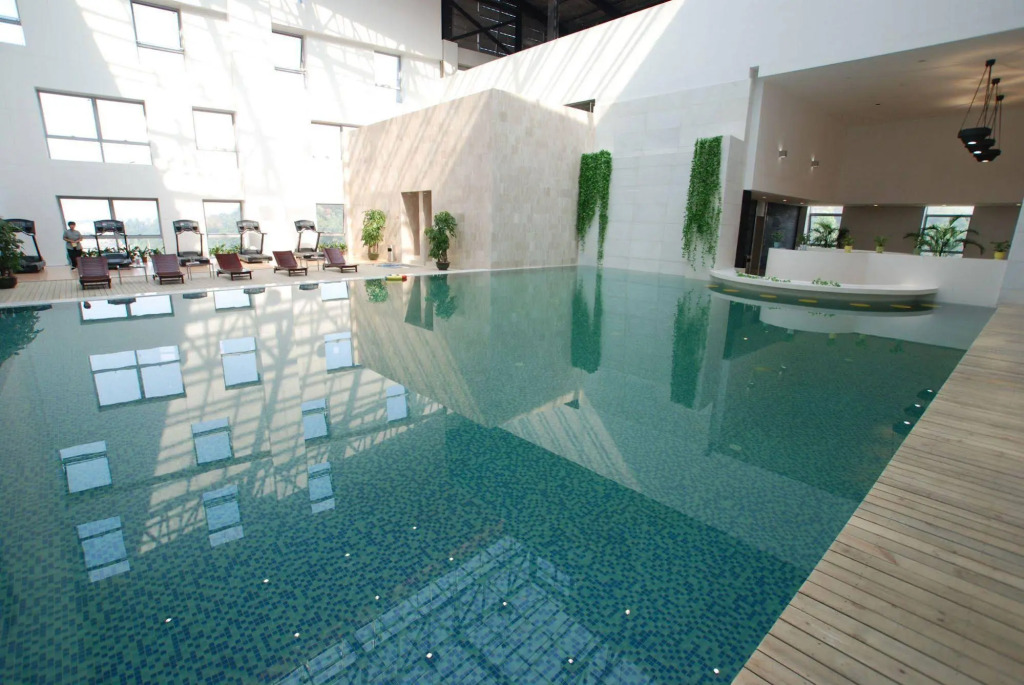 Guangzhou Baiyun International Convention Center LN Dongfang Hotel