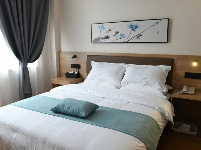 Отель GreenTree Inn Jiangsu Xuzhou City Qinhong Bridge E