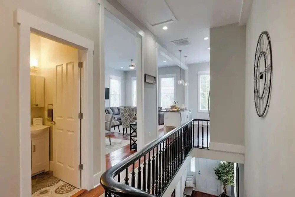 Beautifully Renovated 5 bedroom 5 bath