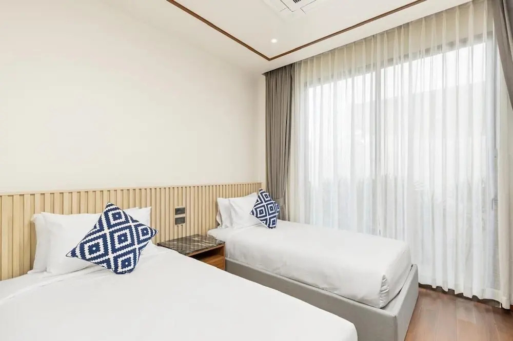 The Ozone Pool Villas by NLA