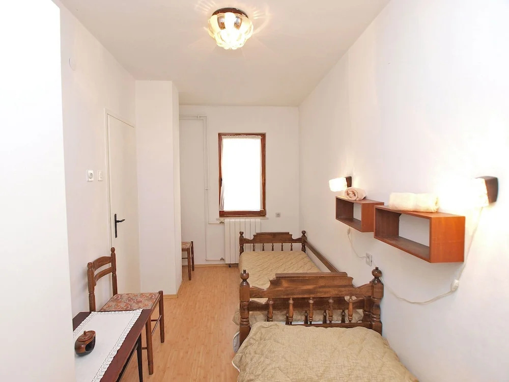 Apartment 154